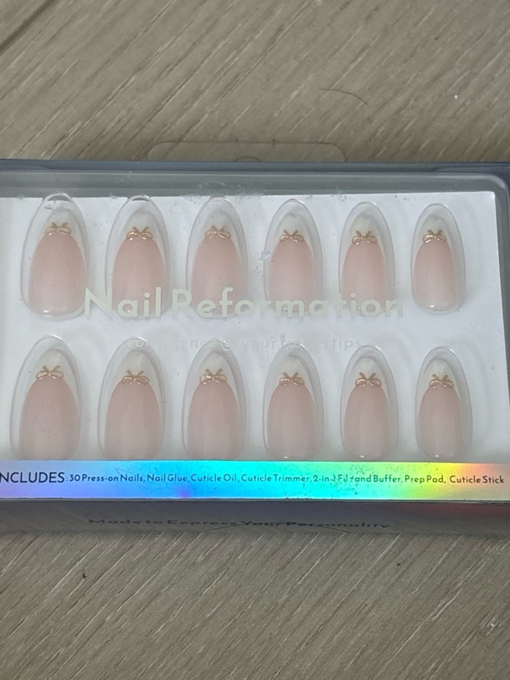 Nail Reformation Blush Pink Press-On Nails with Gold Accents